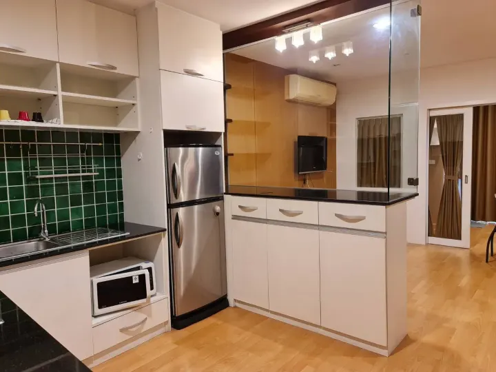 Property photos for The Room Sathorn - St.Louis