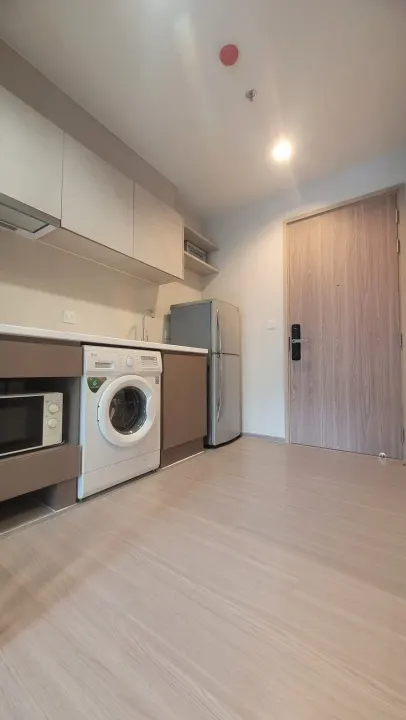 Property photos for Life Sathorn Sierra