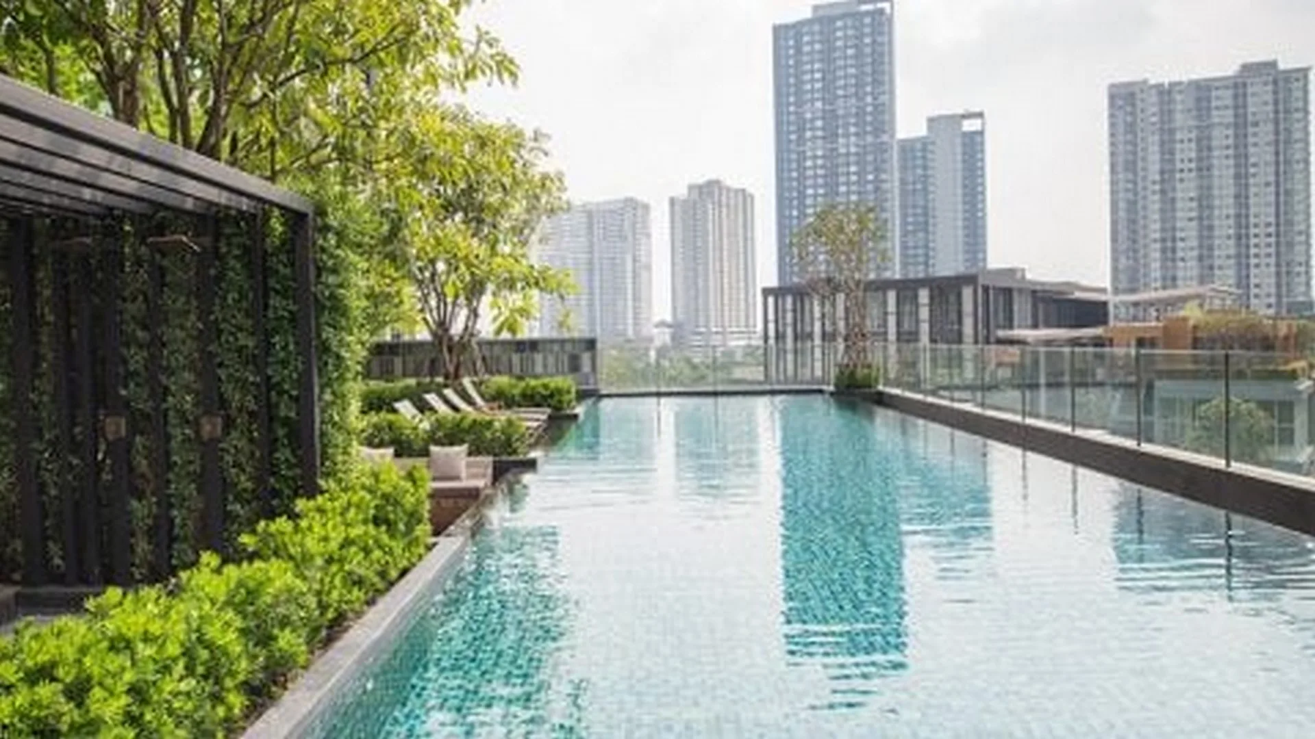 Property photos for The Base Park East Sukhumvit 77