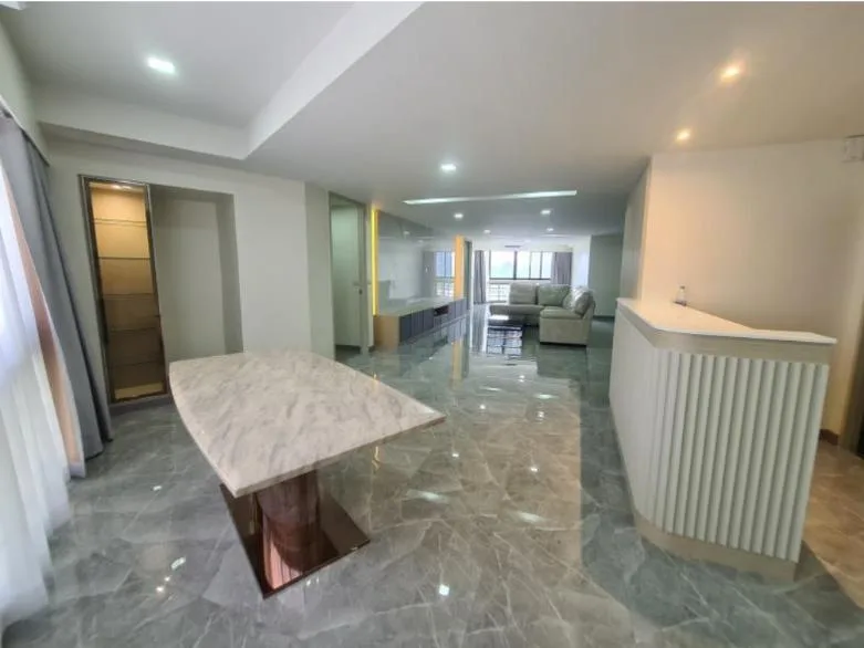 Property photos for President Park Sukhumvit 24