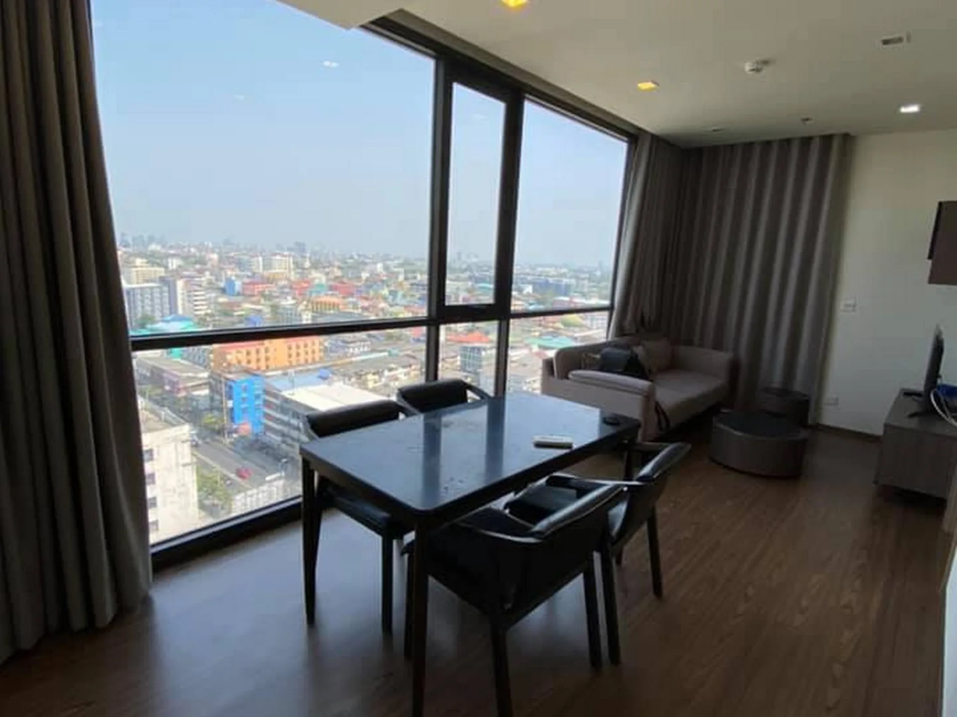 Property photos for The Line Sukhumvit 71