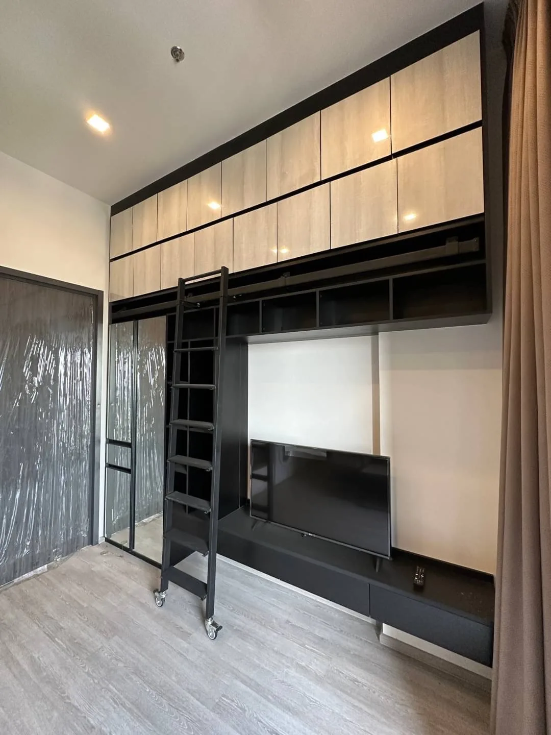 Property photos for The Line sukhumvit 101