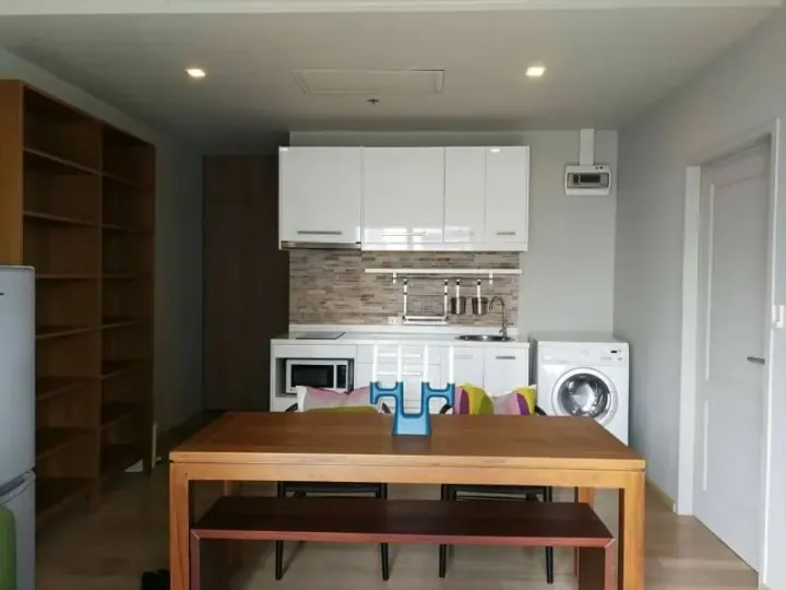 Property photos for Noble Refine