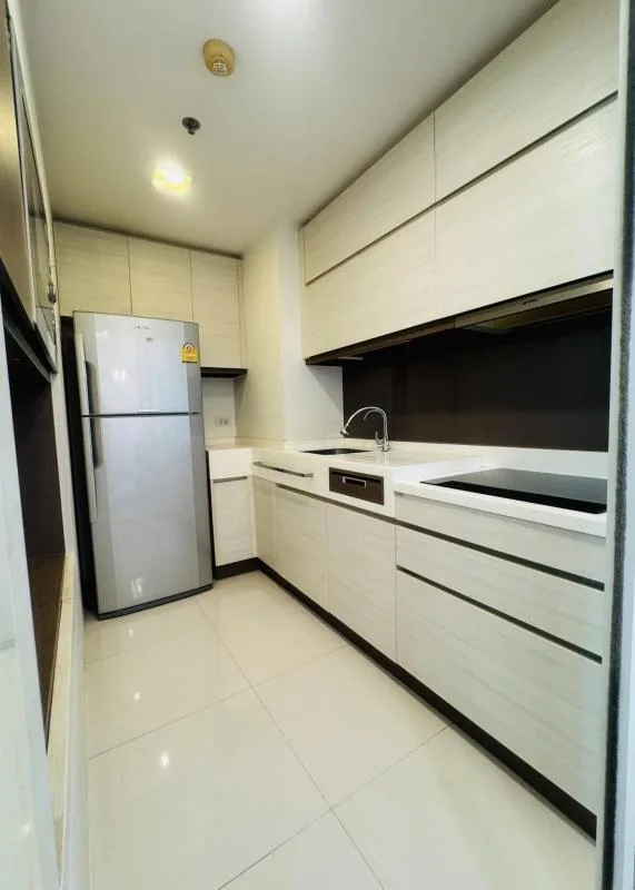 Property photos for The Room Sathorn - Taksin