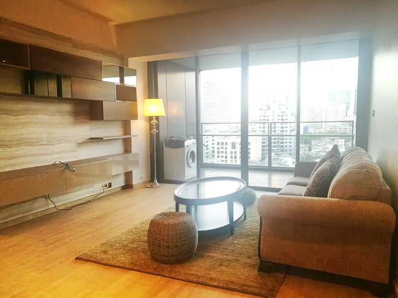 Property photos for The Met