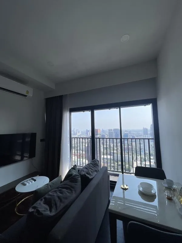 Property photos for Park Origin Thonglor