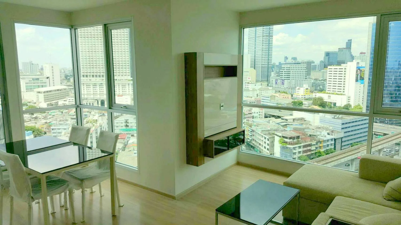 Property photos for Rhythm Sathorn