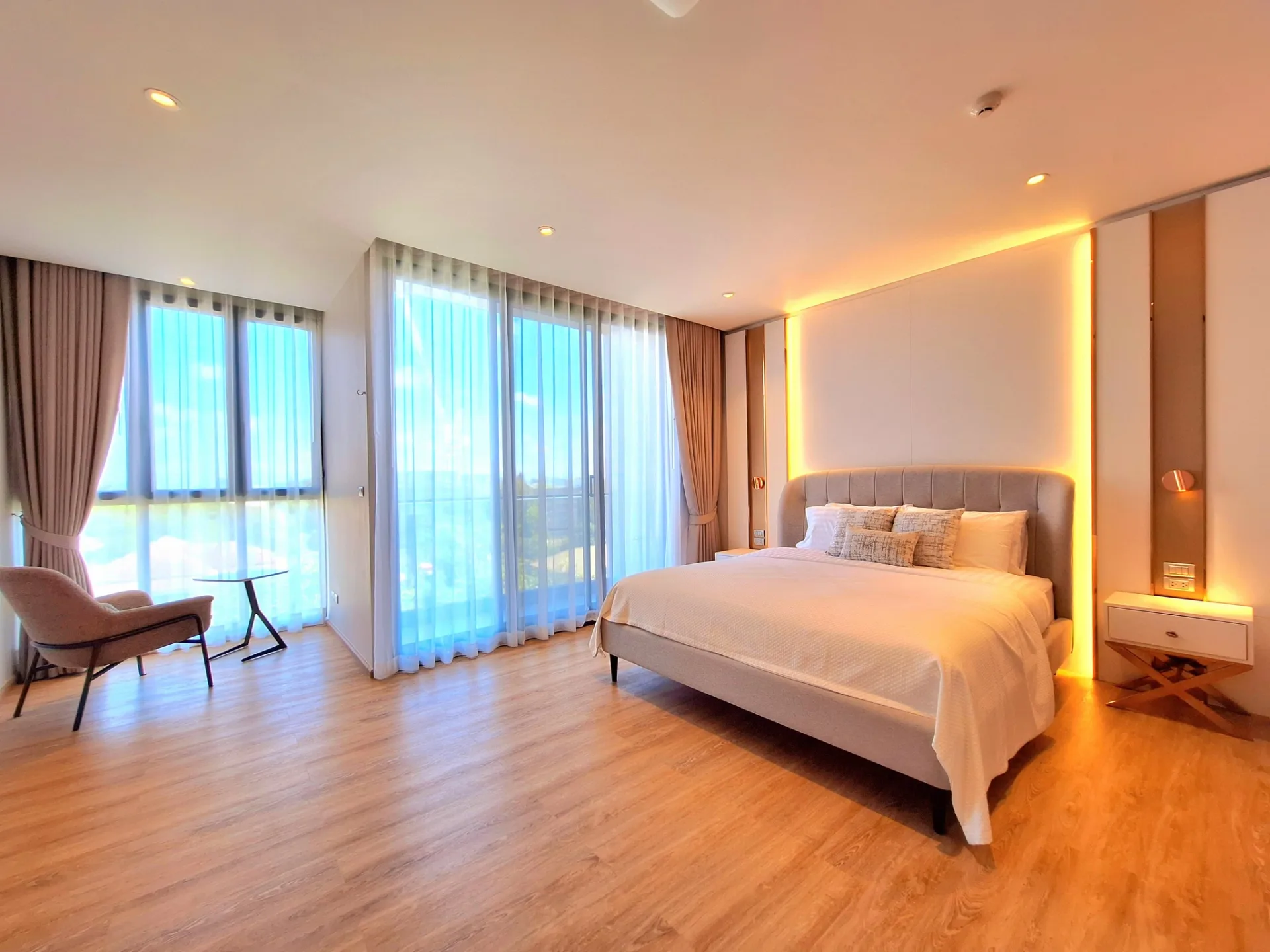 Property photos for Bearing Residence