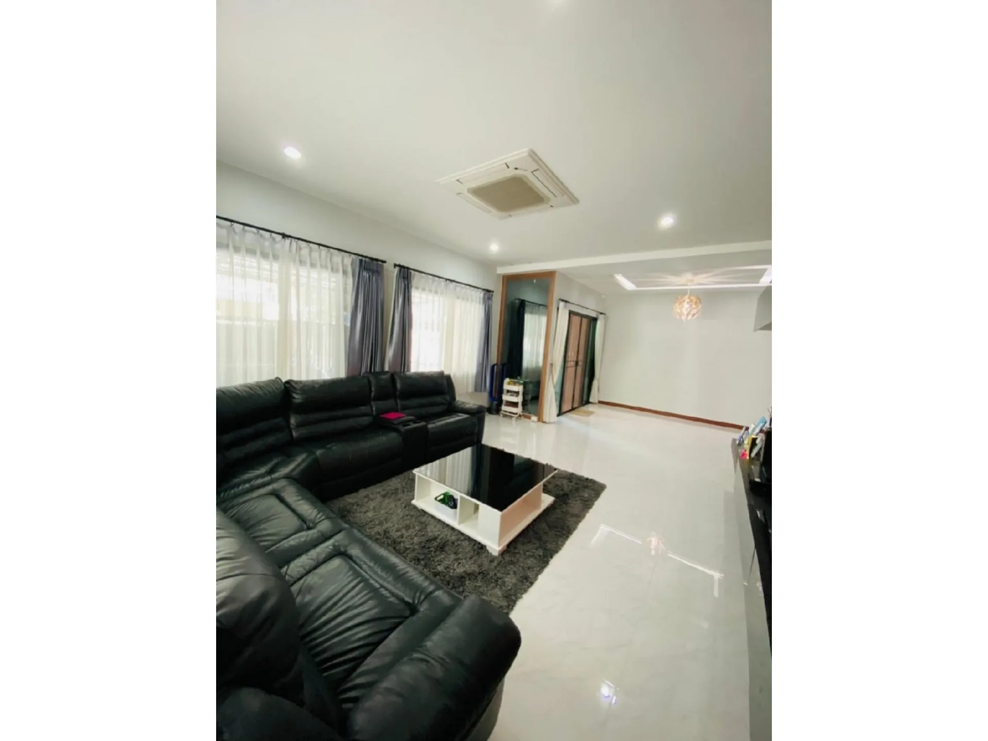 Property photos for Mu Ban Villa Akhadia Srinagarindra