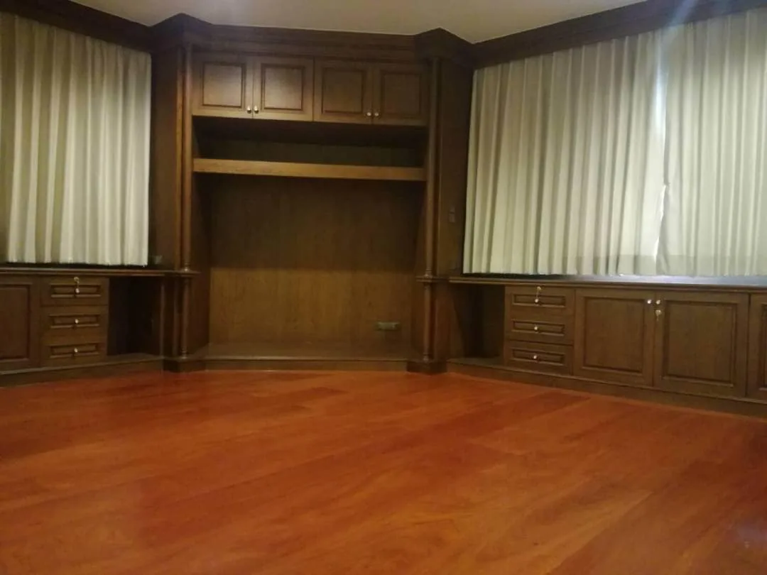 Property photos for Tower Park