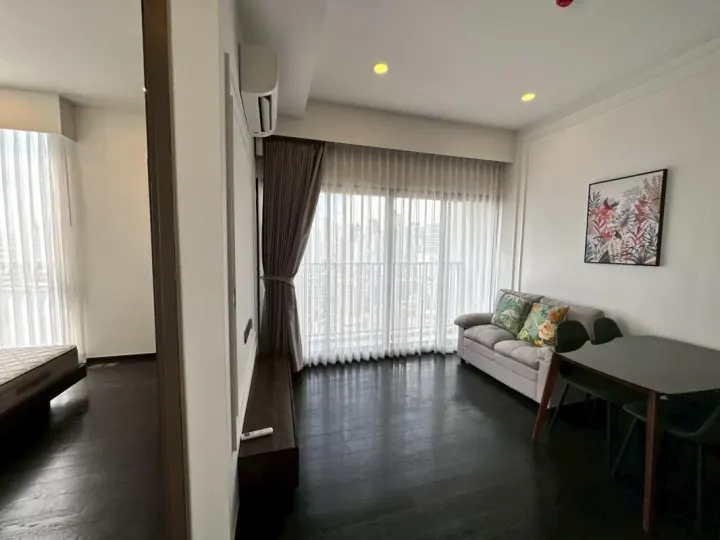 Property photos for Park Origin Thonglor