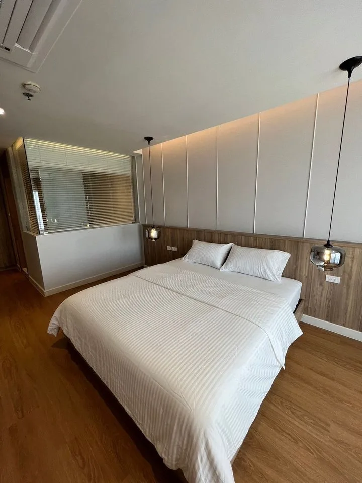 Property photos for Baan Ploenchit