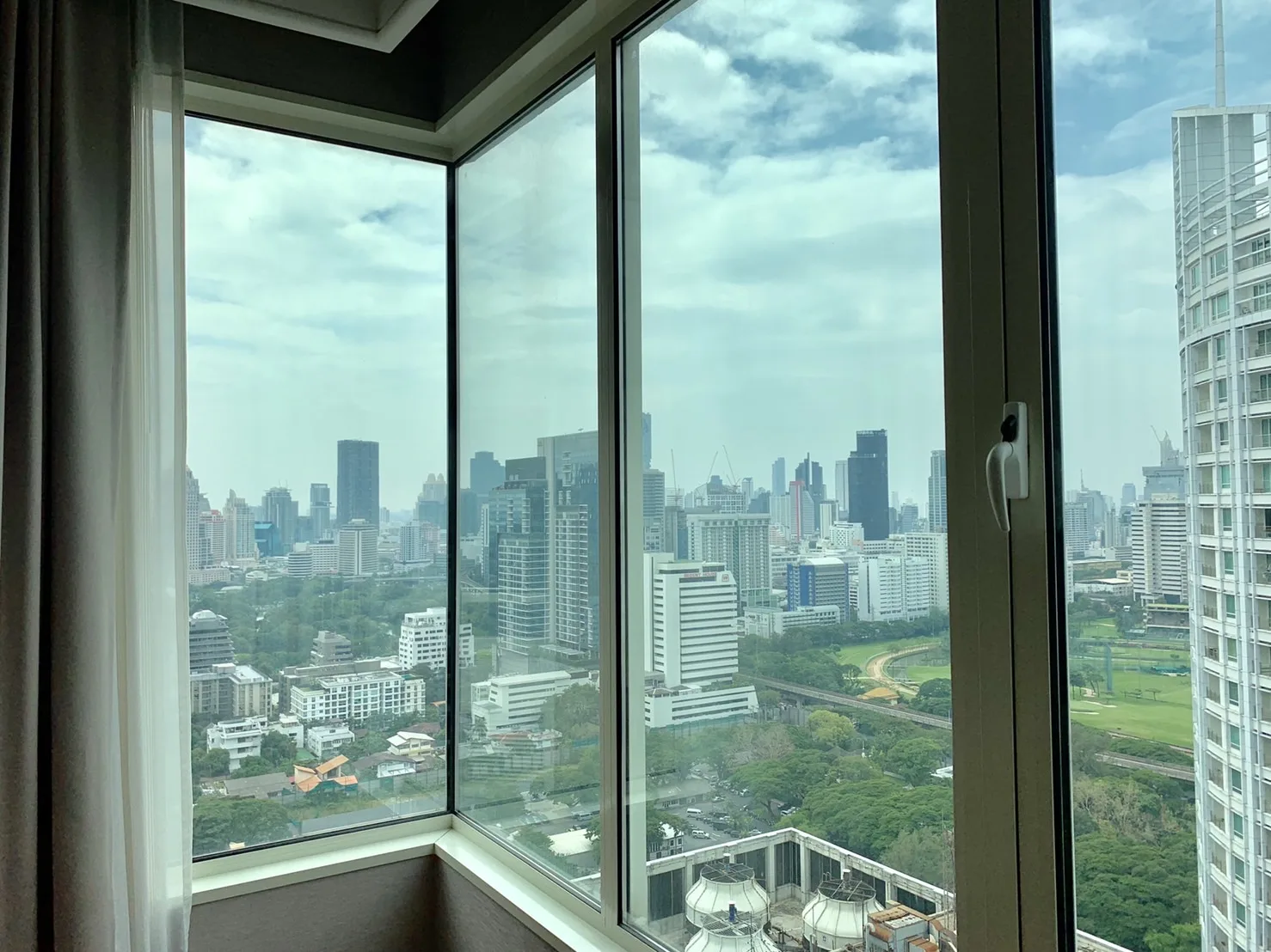 Property photos for Q Langsuan