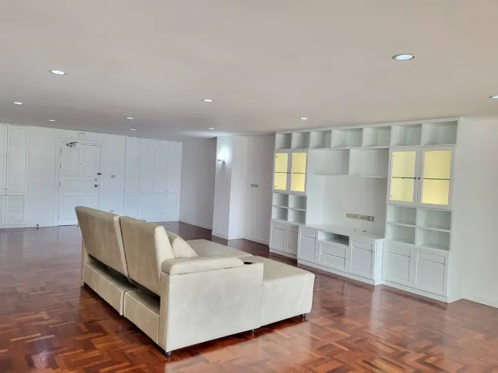 Property photos for Regent On The Park 3