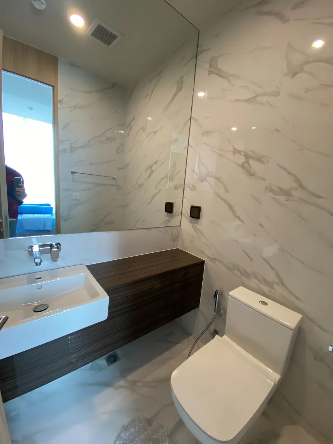 Property photos for Noble BE19