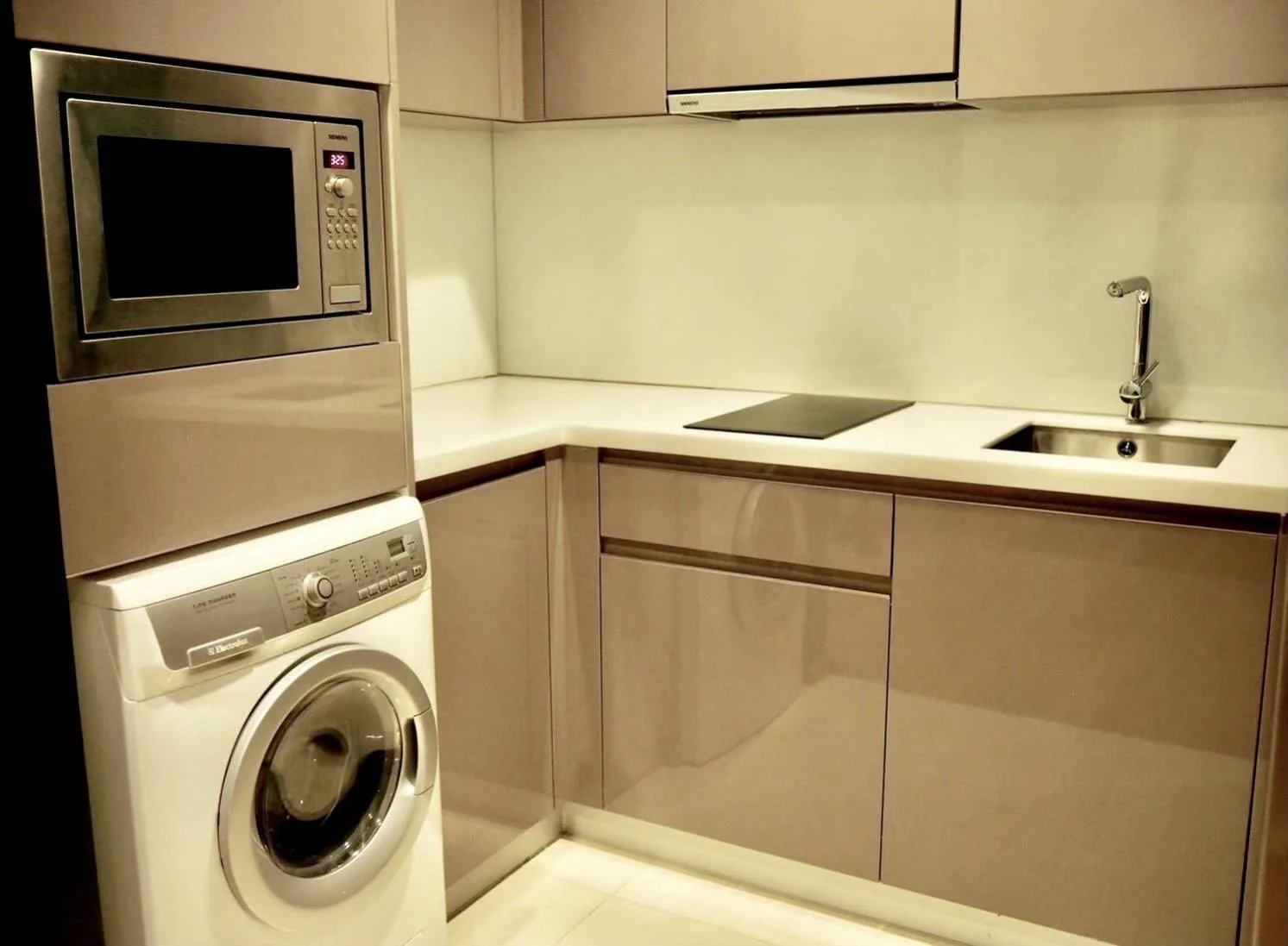 Property photos for Hyde Sukhumvit 13