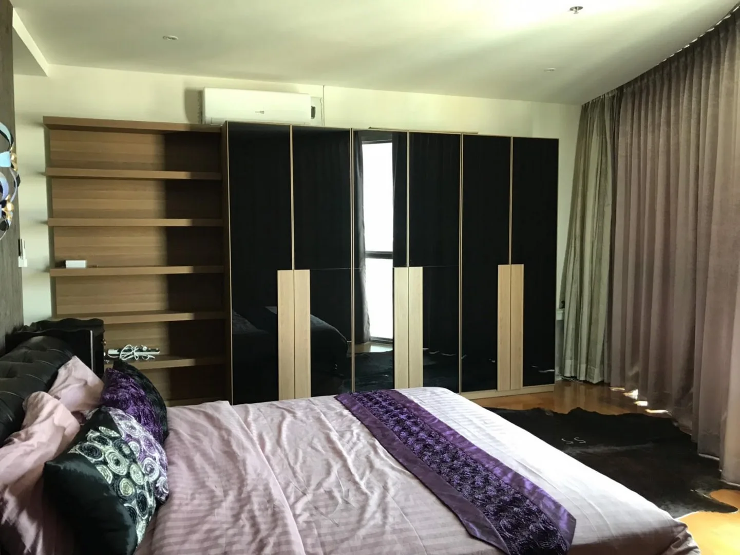 Property photos for Sky Walk Condominium