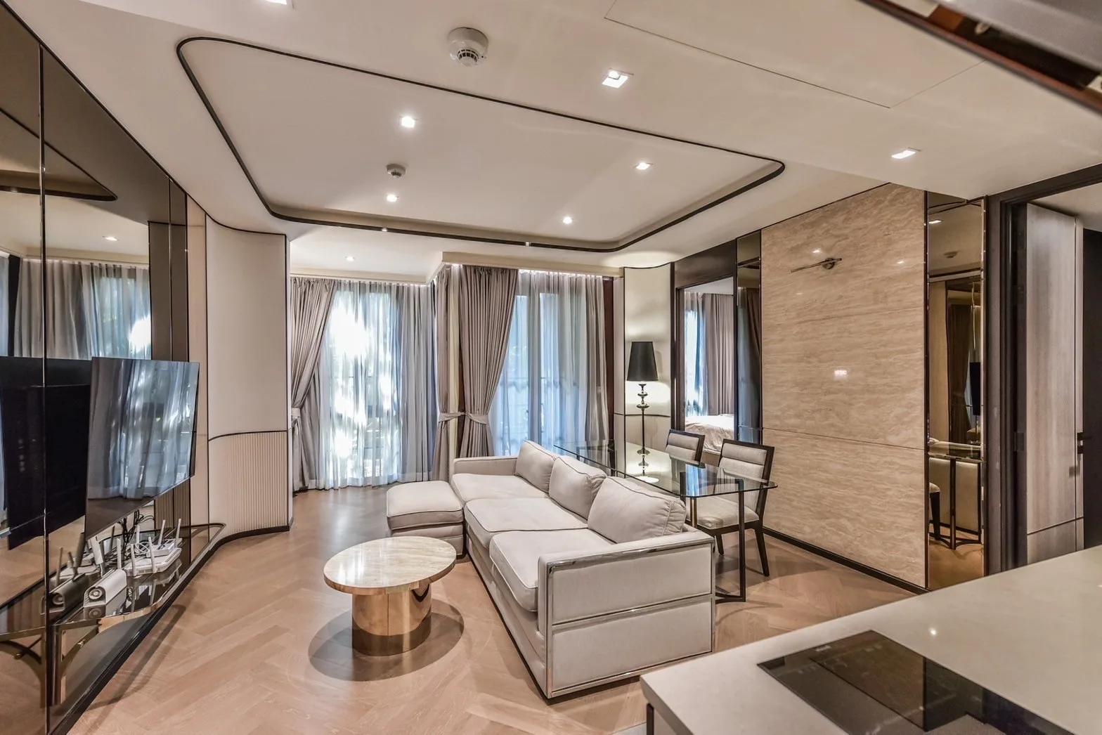 Property photos for The Reserve Sukhumvit 61