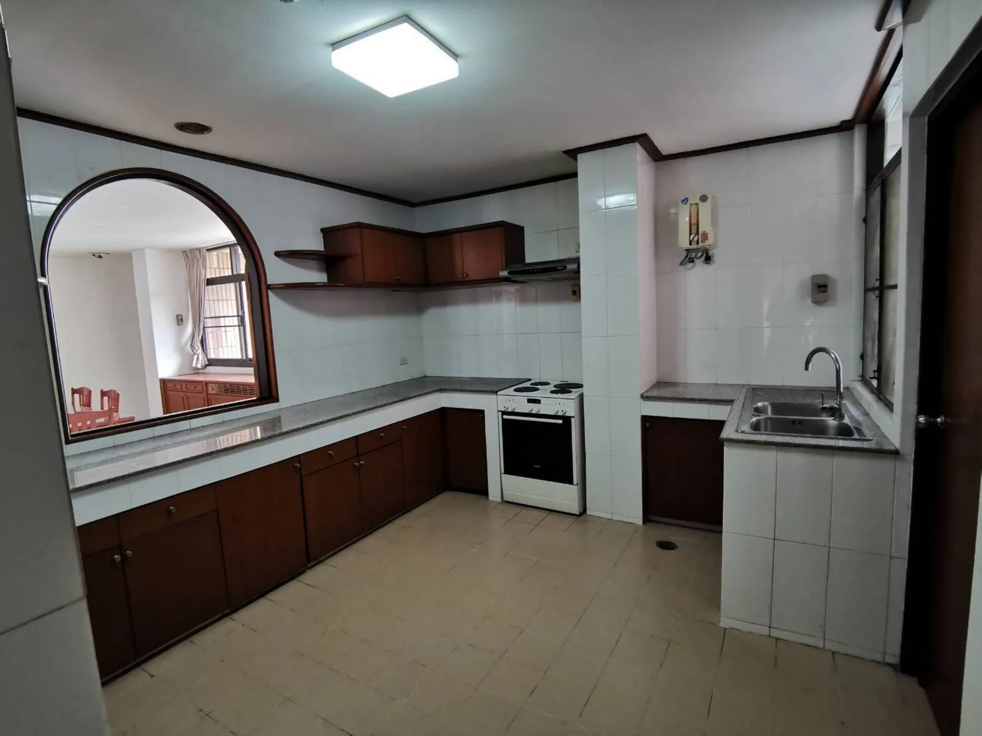 Property photos for Jamy Twin Mansion