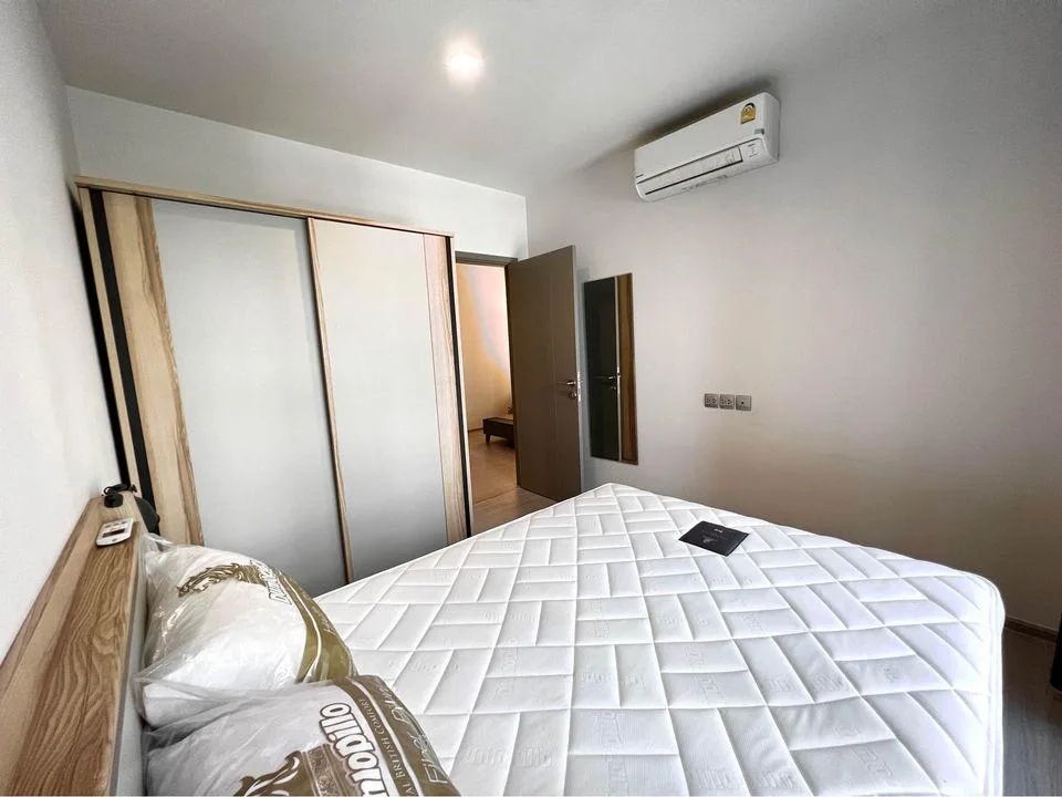 Property photos for Life Asoke Hype