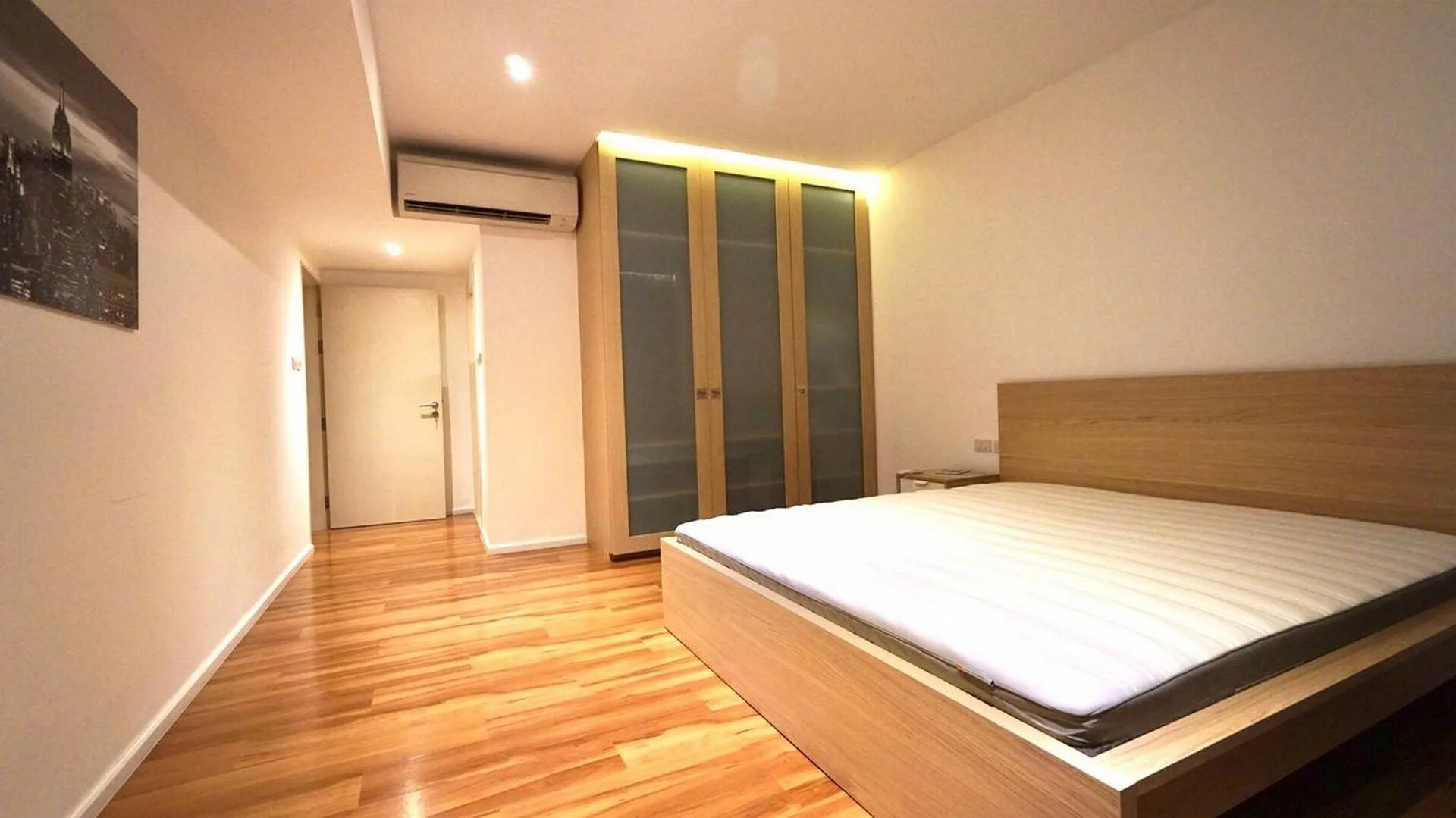 Property photos for Royal Castle