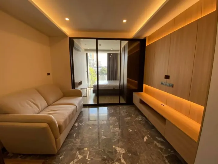 Property photos for 168 Sukhumvit 36