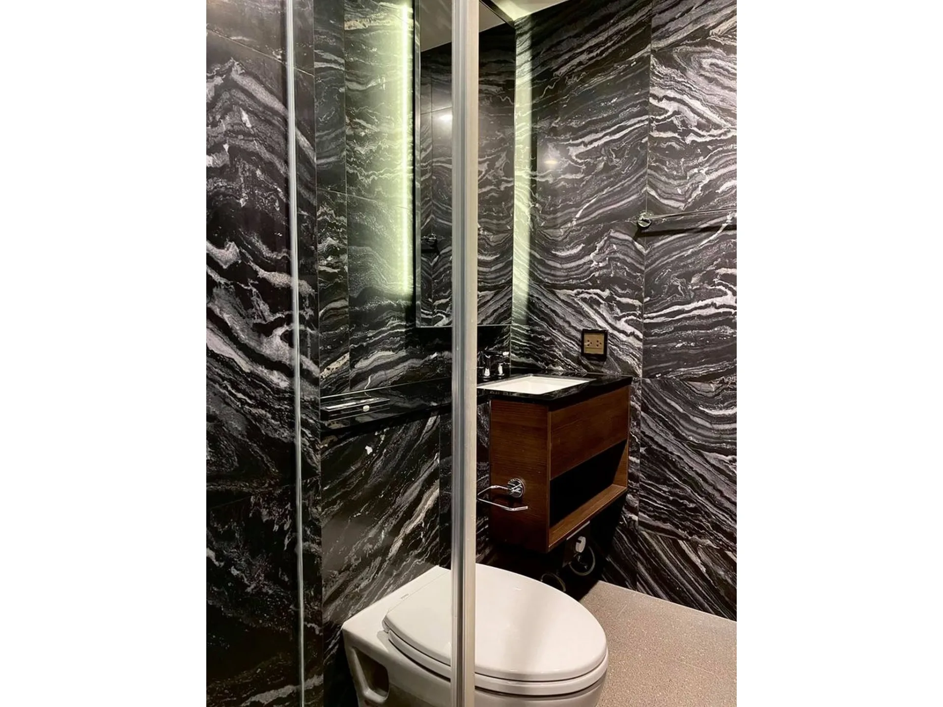 Property photos for Whizdom Inspire Sukhumvit