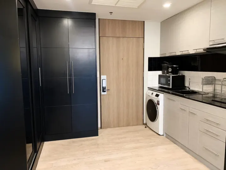 Property photos for Noble Remix