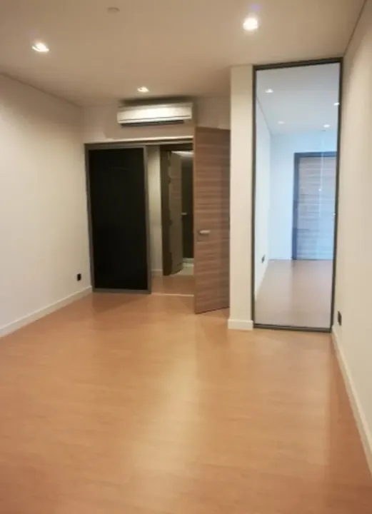 Property photos for The Room Charoenkrung 30