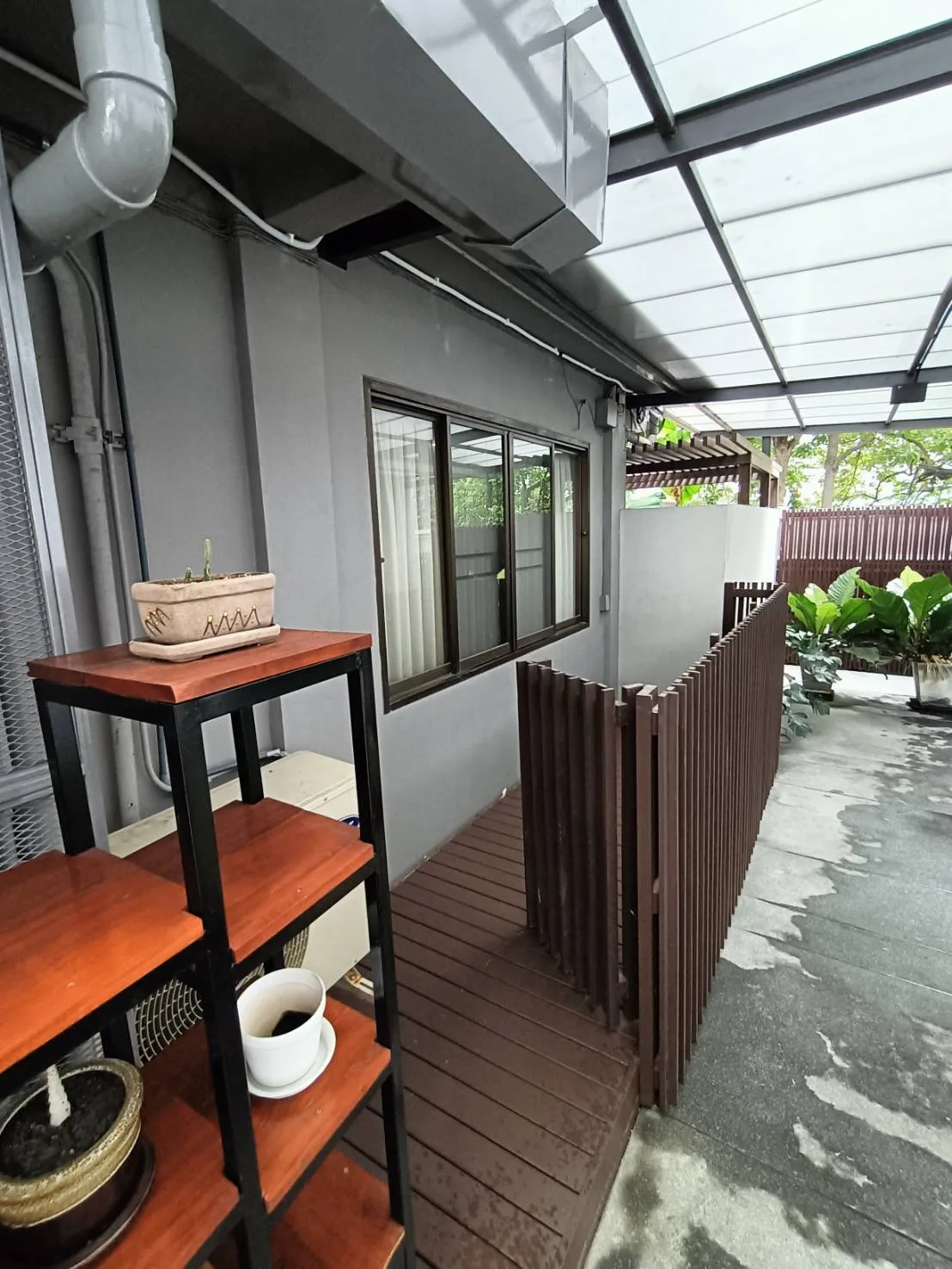 Property photos for Monet House Apartment