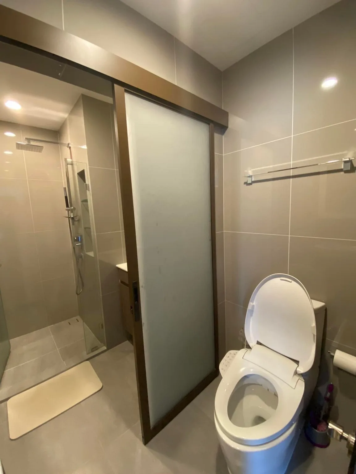Property photos for Ideo Mobi Asoke