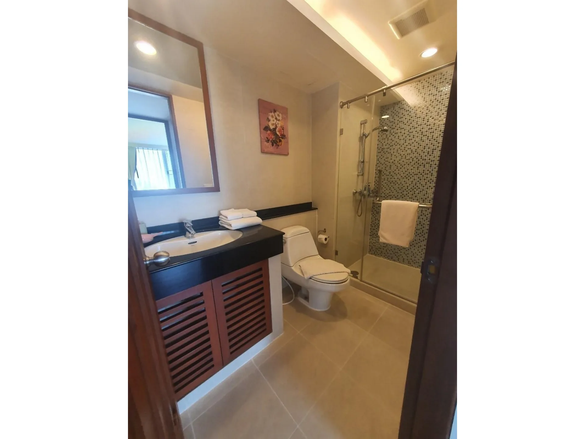 Property photos for Sathorn Gallery Residences
