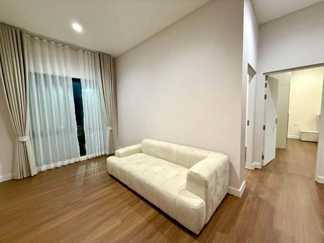 Property photos for Bangkok Boulevard Srinakarin-bangna