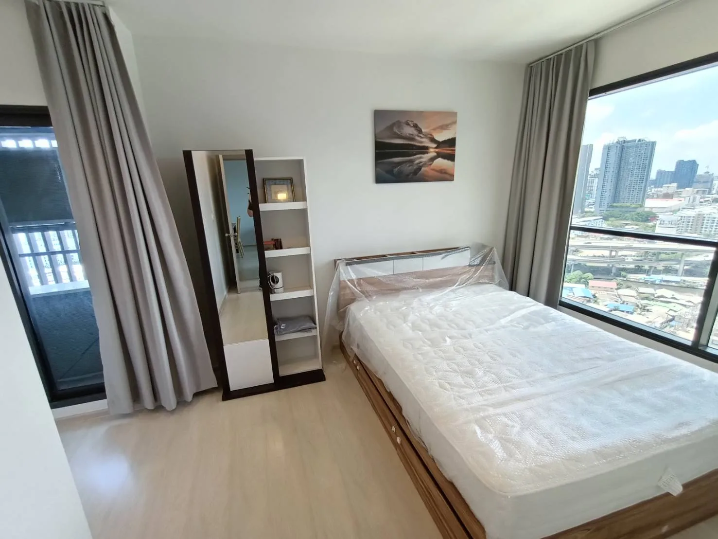 Property photos for Life Sukhumvit 48
