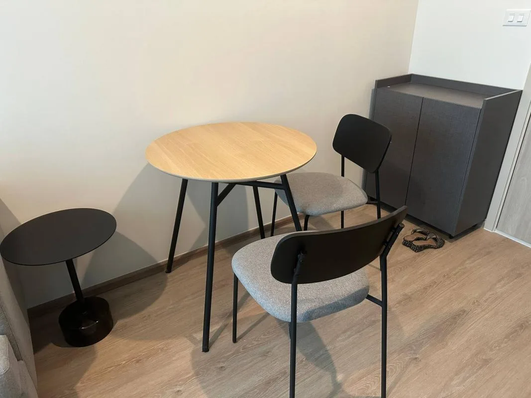 Property photos for Nue District R9