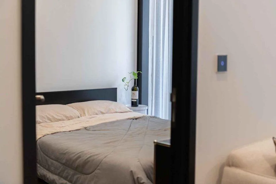 Property photos for Noble Around Ari