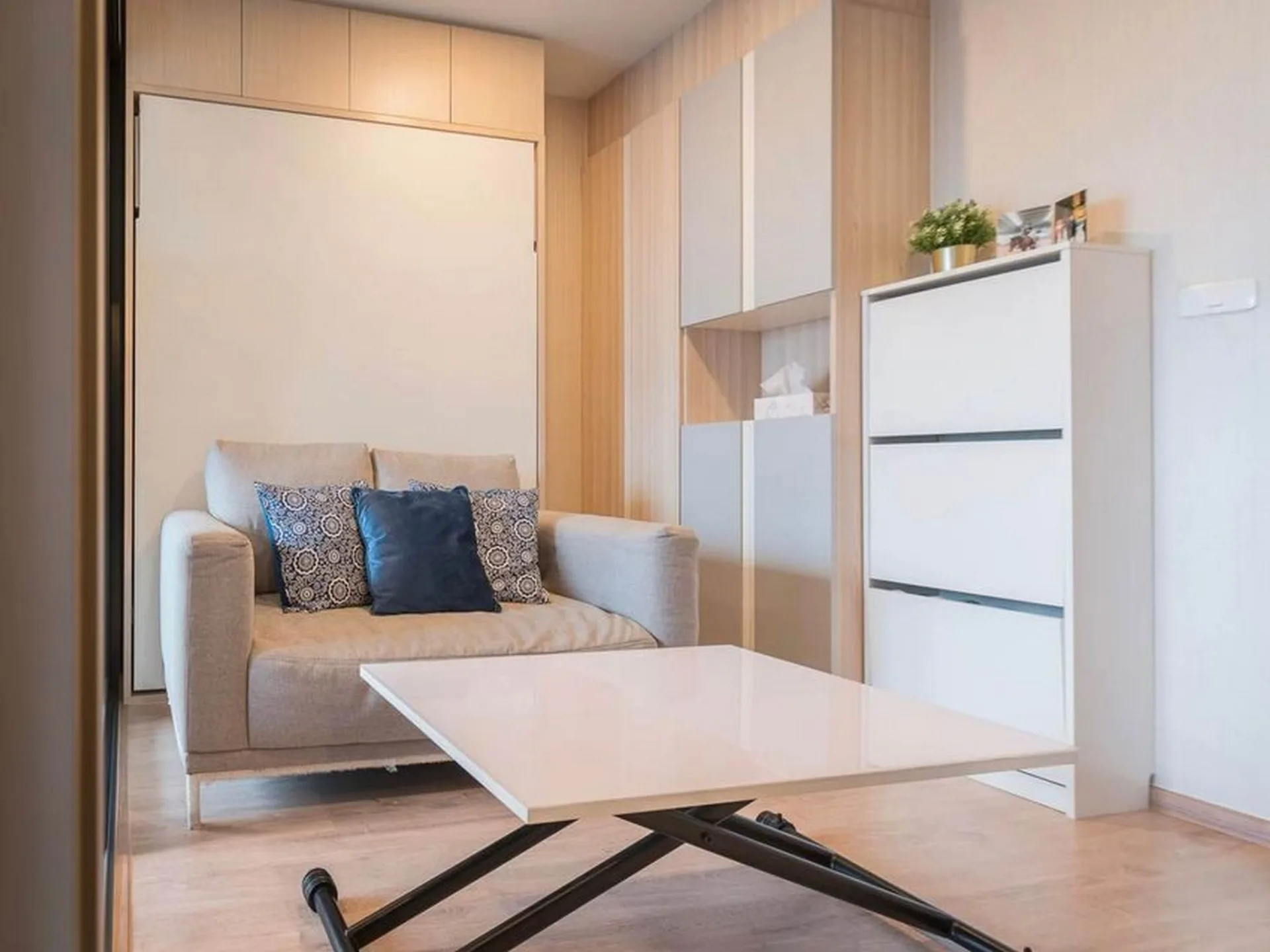 Property photos for IDEO O2