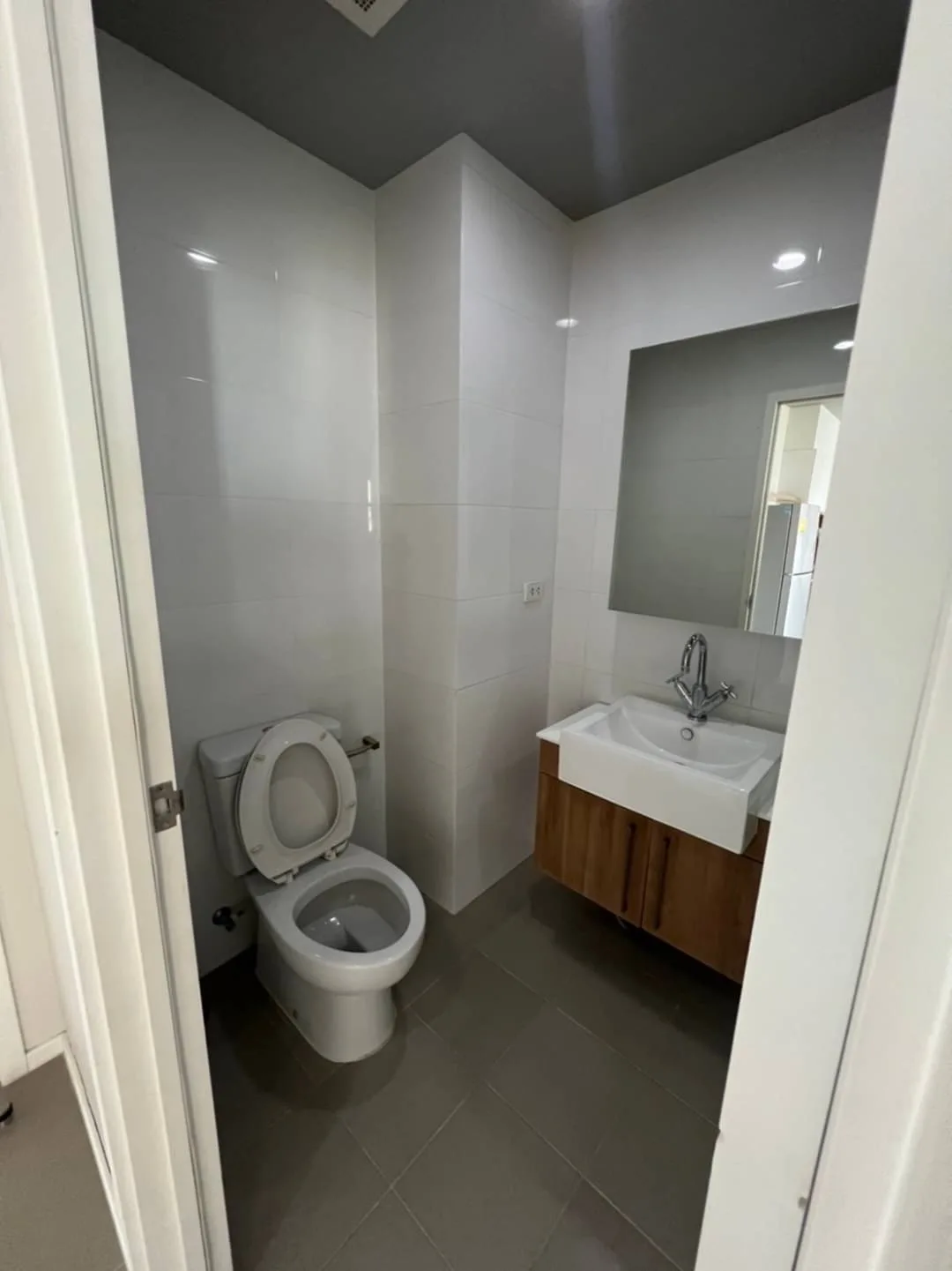 Property photos for Blocs 77