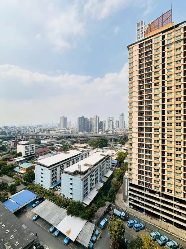 Property photos for Aspire Onnut Station