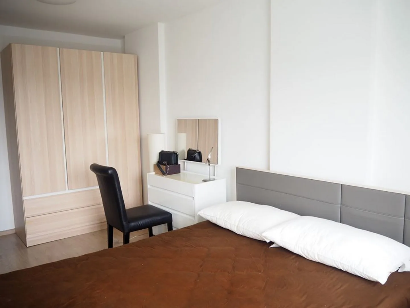 Property photos for Elio Del Ray