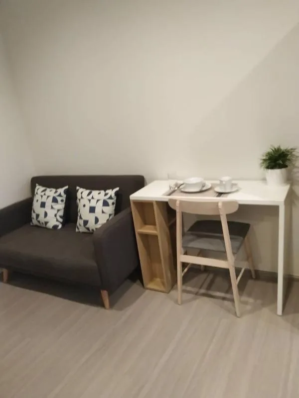 Property photos for Life Asoke Hype