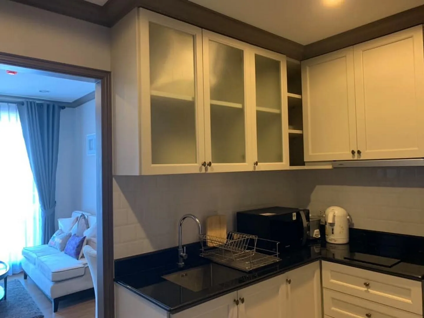 Property photos for The Reserve - Kasemsan 3
