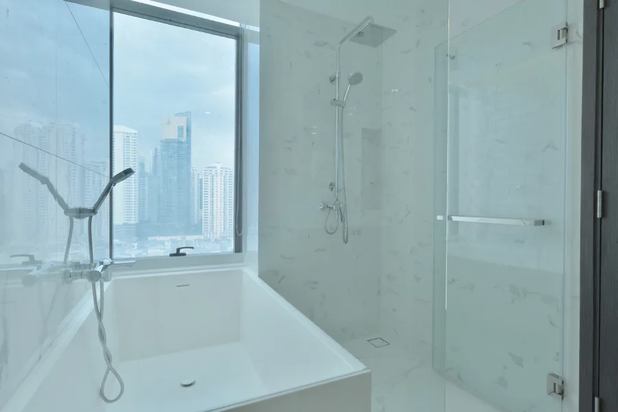 Property photos for Siamese Exclusive Queens