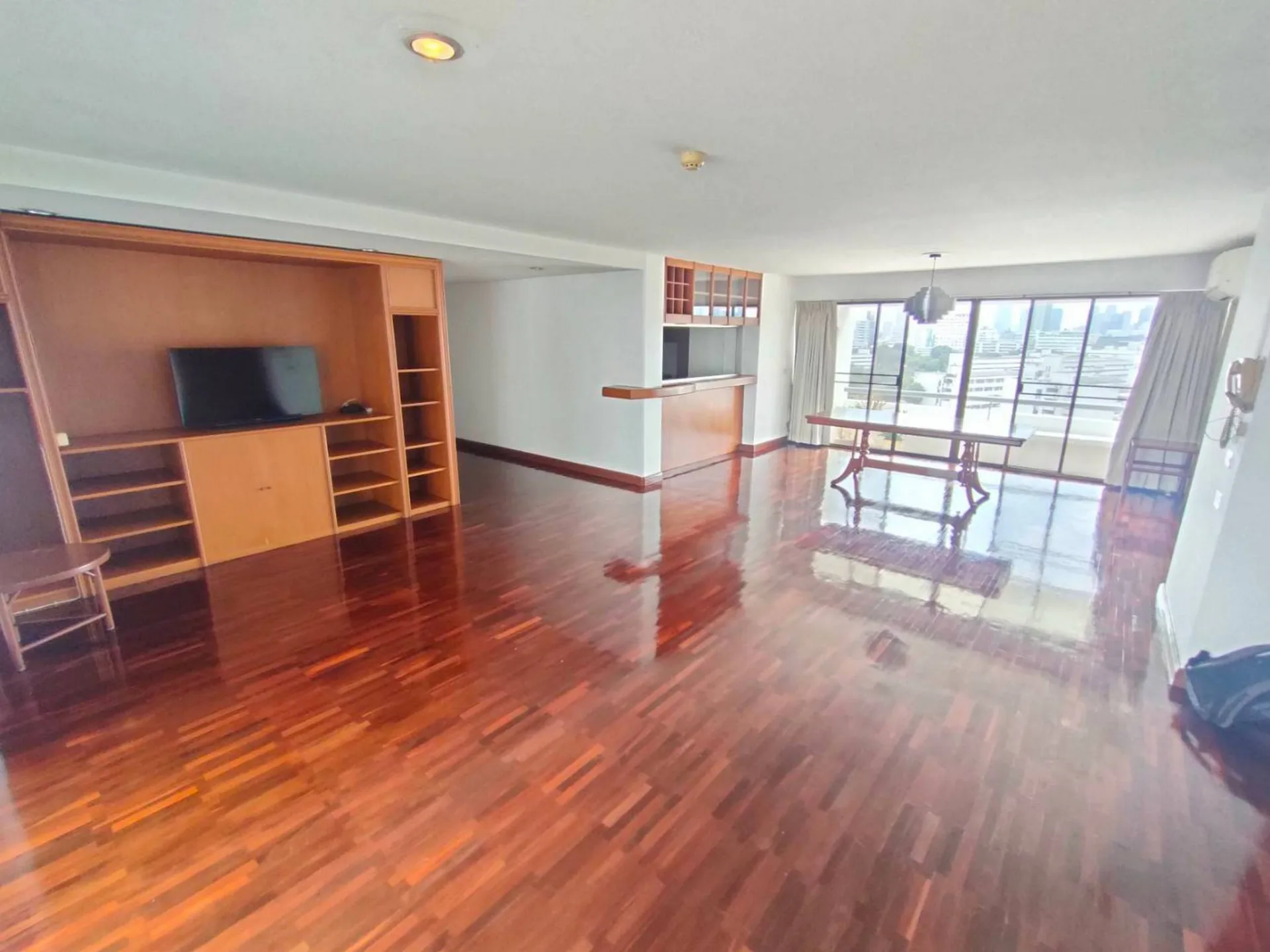 Property photos for Sripat Court Apartment