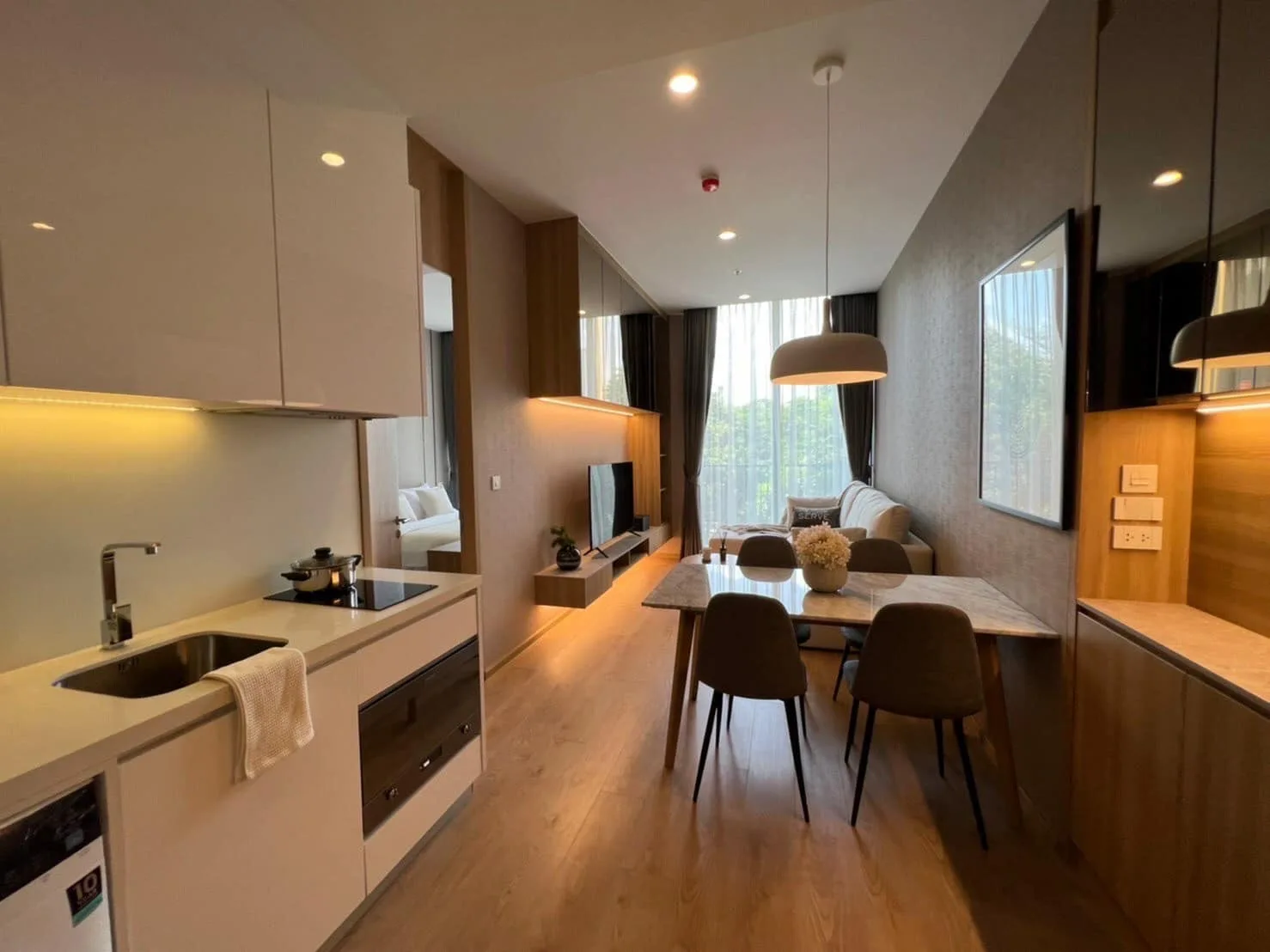 Property photos for Noble BE19
