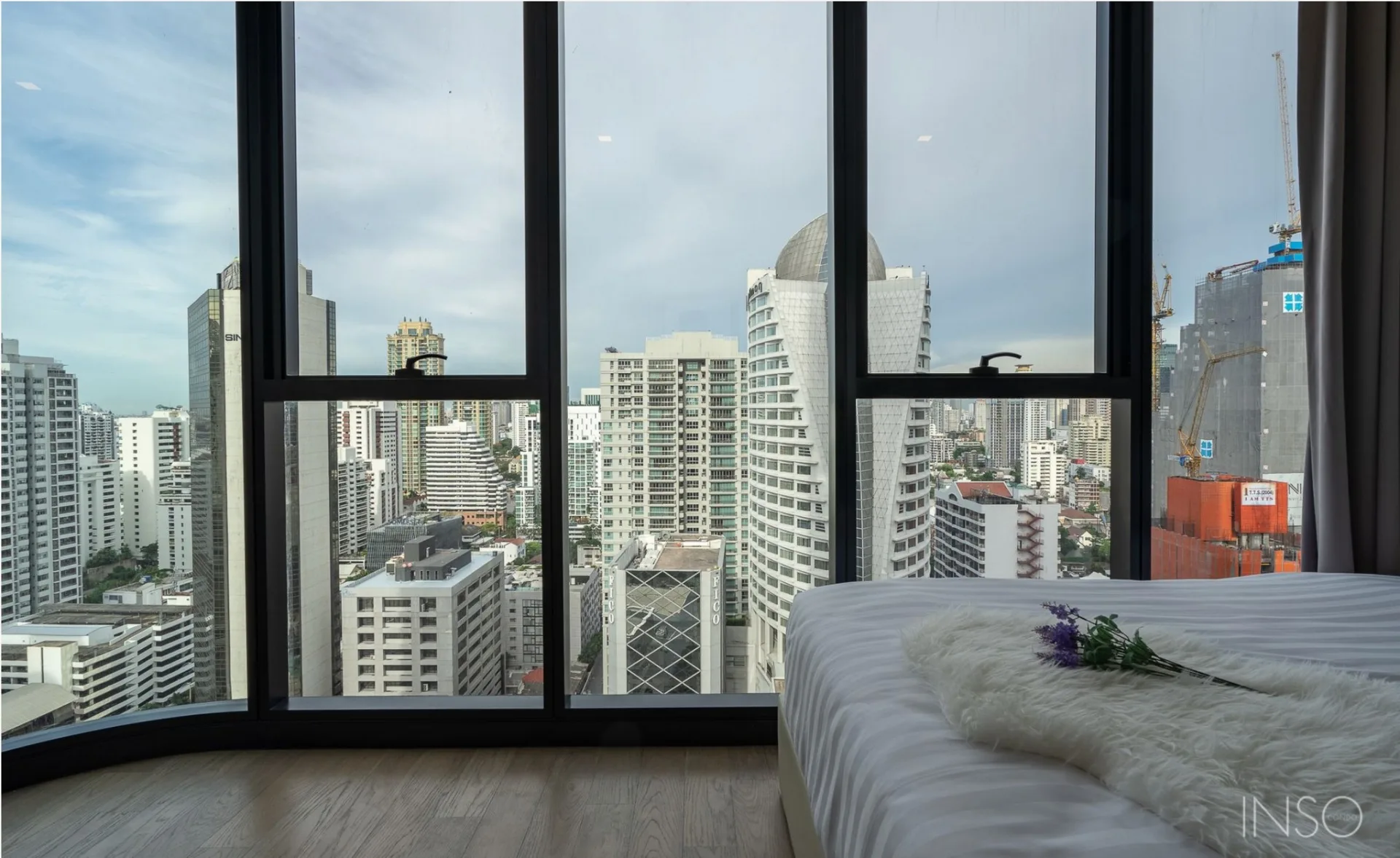Property photos for Ashton Asoke