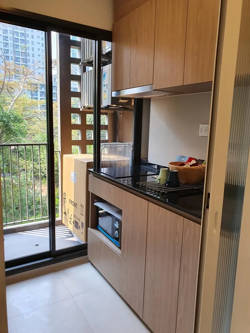 Property photos for Chambers On - nut Station