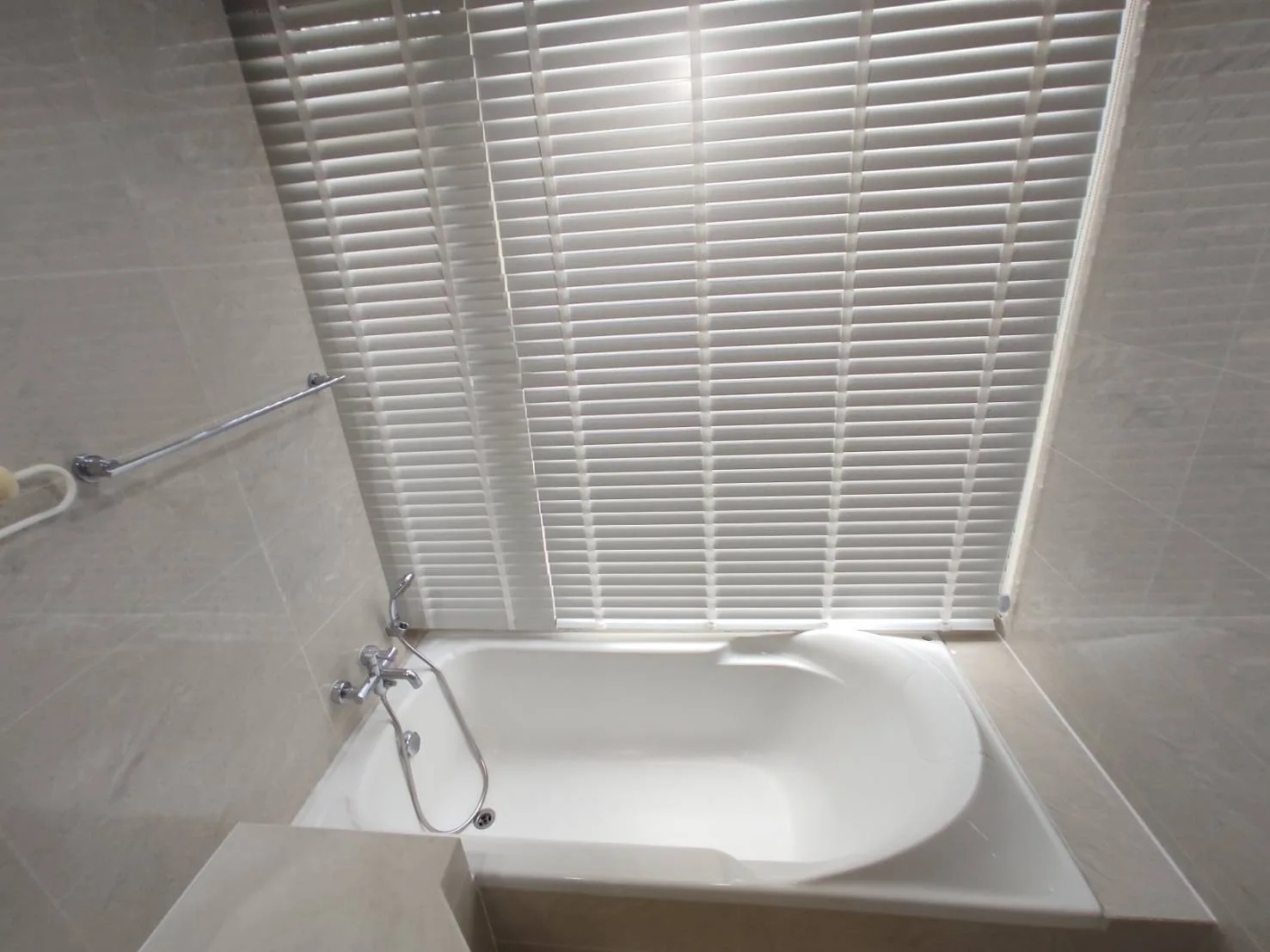 Property photos for Baan Siri 24