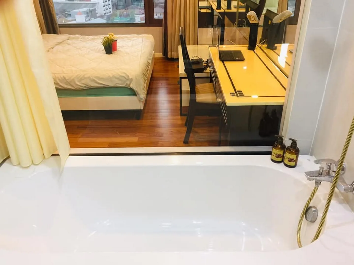 Property photos for Amanta Lumpini