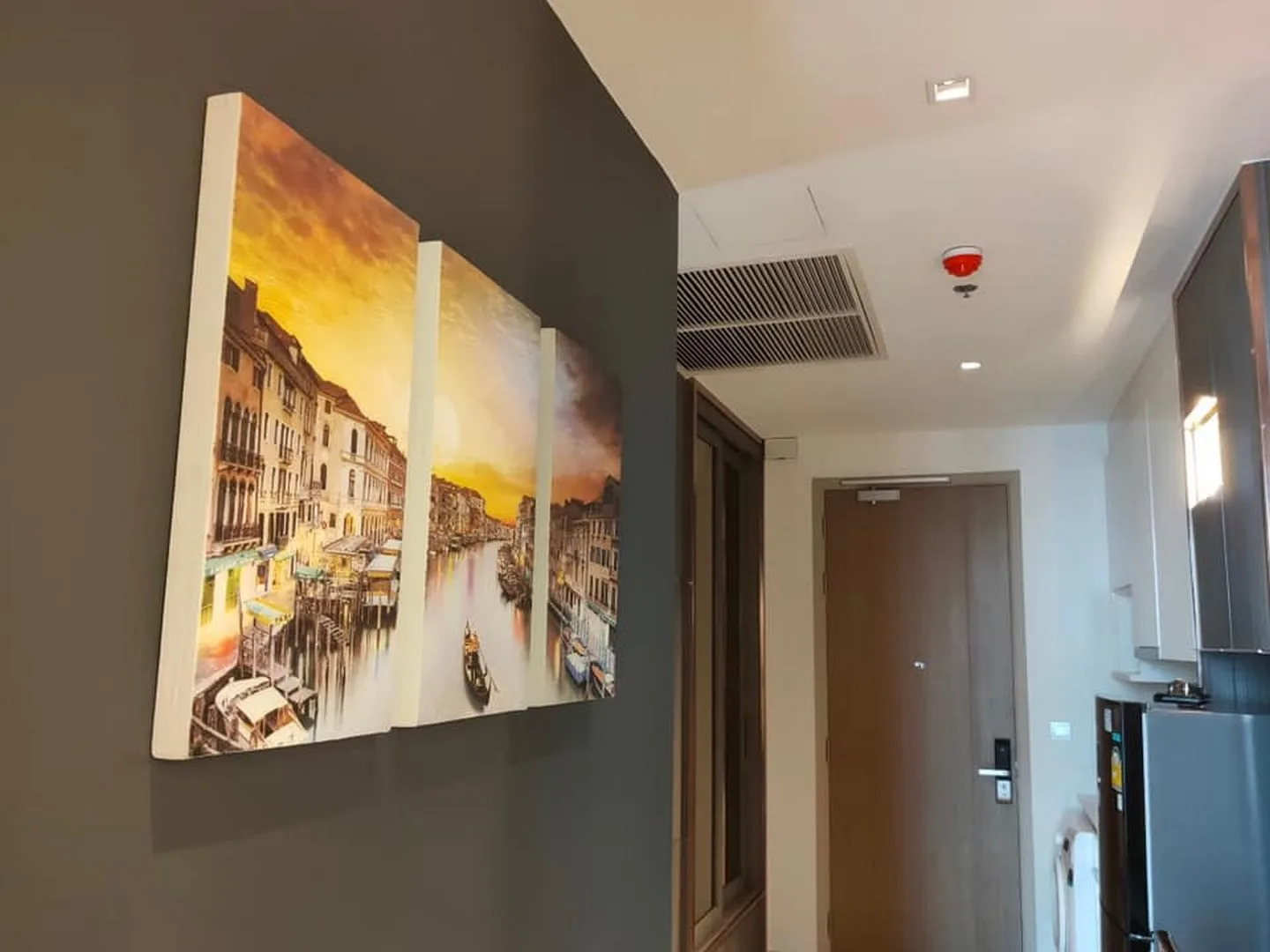 Property photos for Ashton Silom